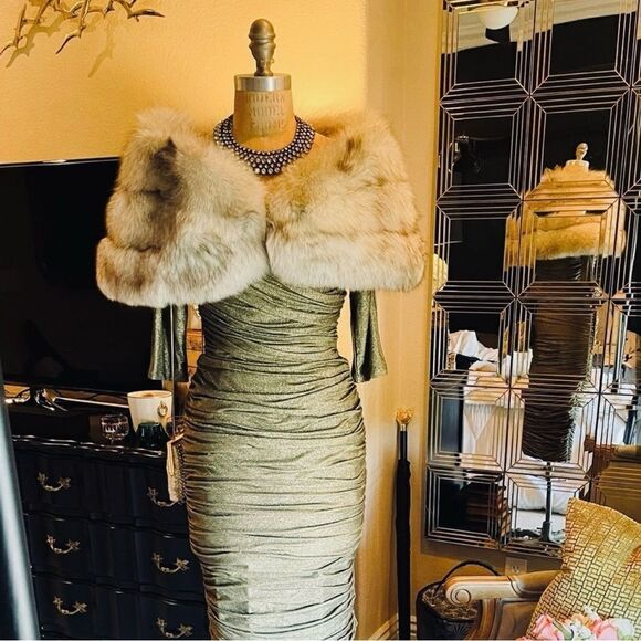 ♥️ White Norwegian FOX Fur Stole Bridal Shawl Cape, Winter Wedding Caplet Gatsby - Picture 9 of 16